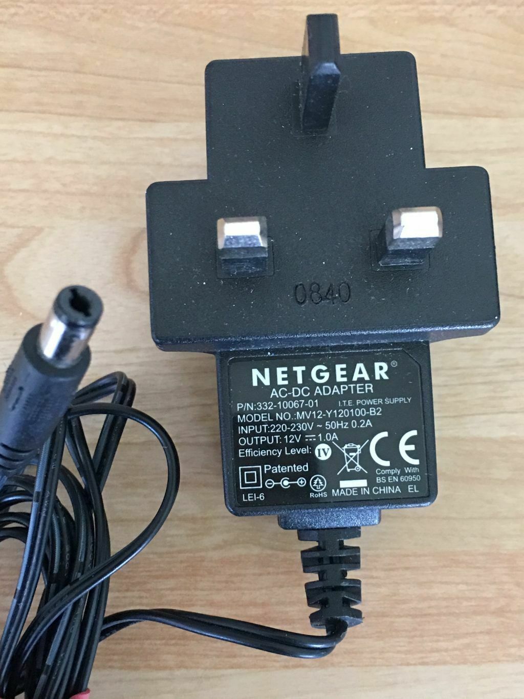 New Netgear 12V 1A MV12-Y120100-B2 Adapter AC DC Power 332-10067-01 332-10180-01 power supply 3 Pin